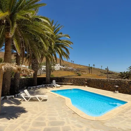 Finca La Crucita Lanzarote By Pvl * 해리아